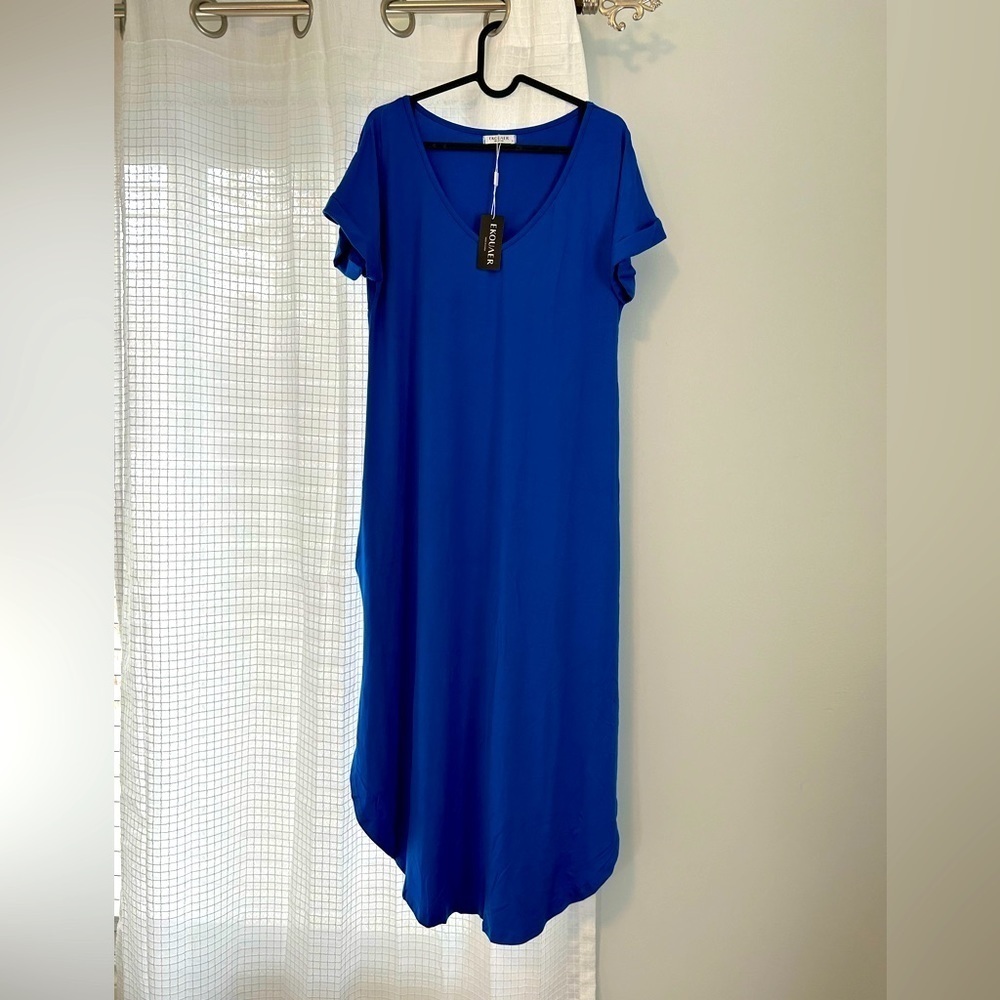 NWT Ekouaer Dress